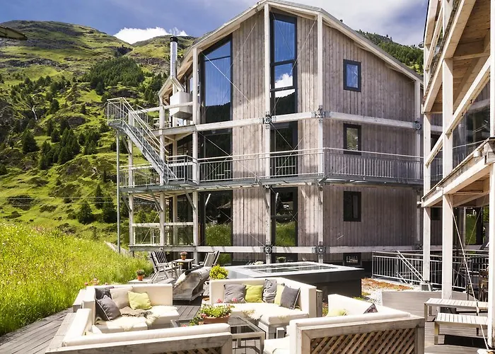 Matterhorn Focus Design 4*